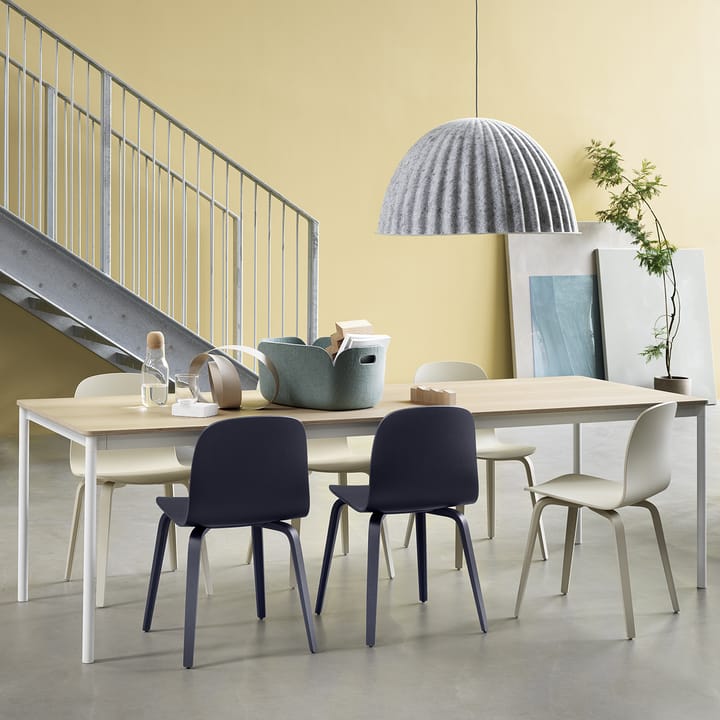 Chaise Visu Chair base en bois, Sable Muuto