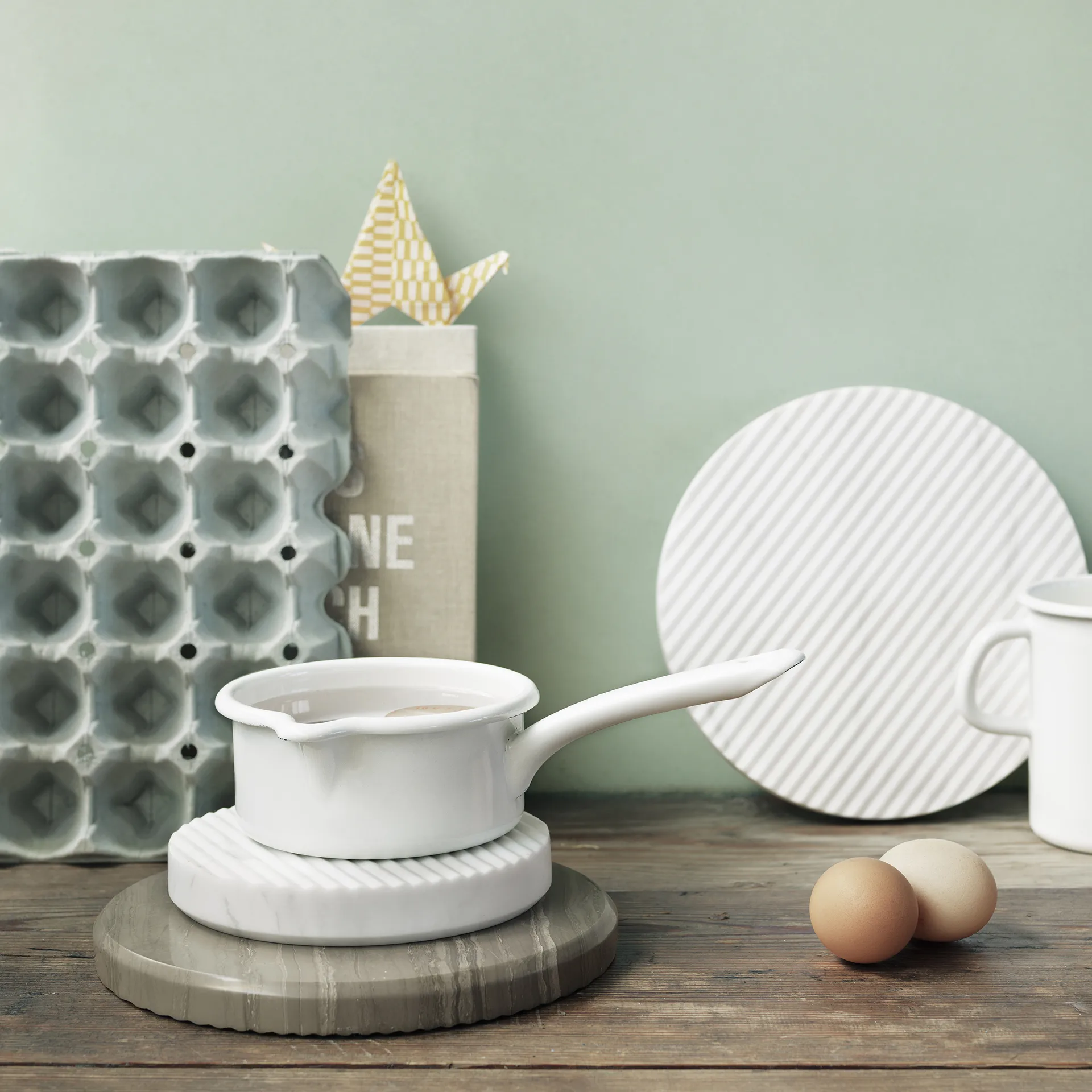 Dessous-de-plat Groove marbre, blanc petit Muuto