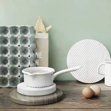 Dessous-de-plat Groove marbre - blanc petit - Muuto