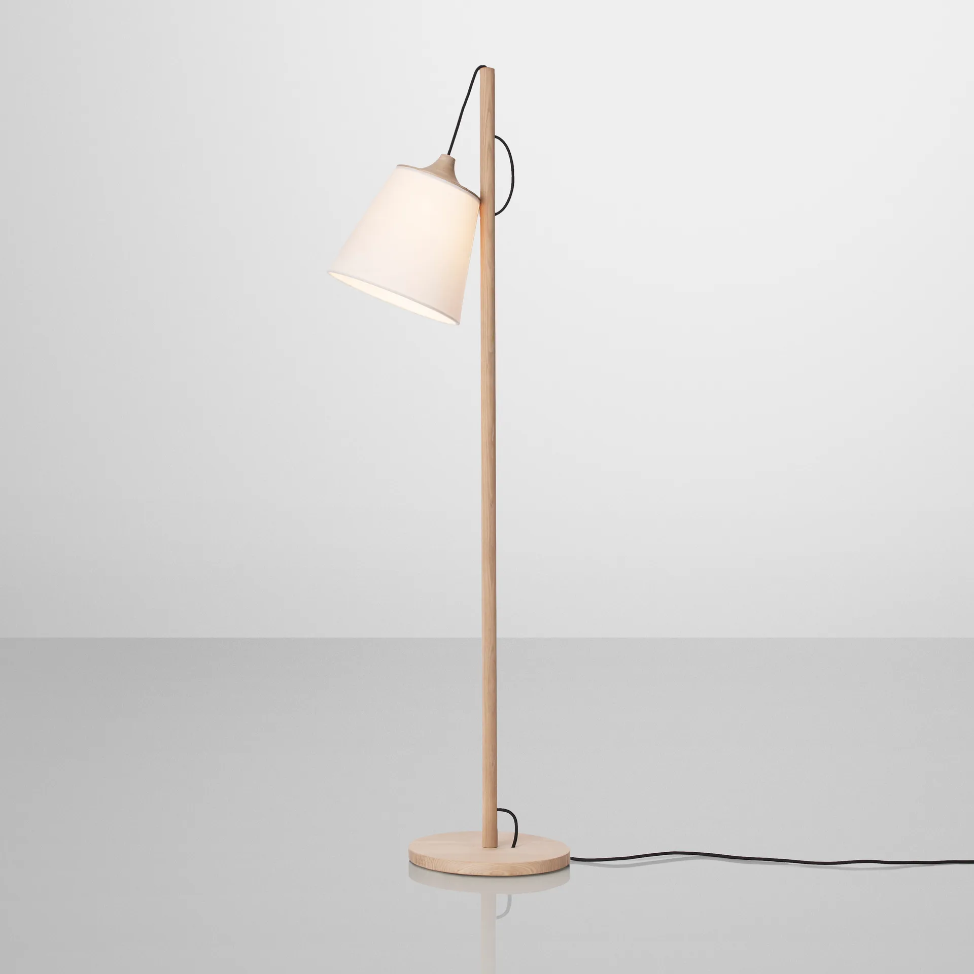 Lampadaire Pull, blanc Muuto