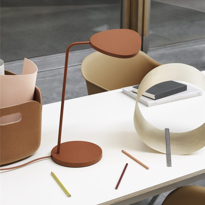 Lampe de table Leaf blanche - Copper brown - Muuto