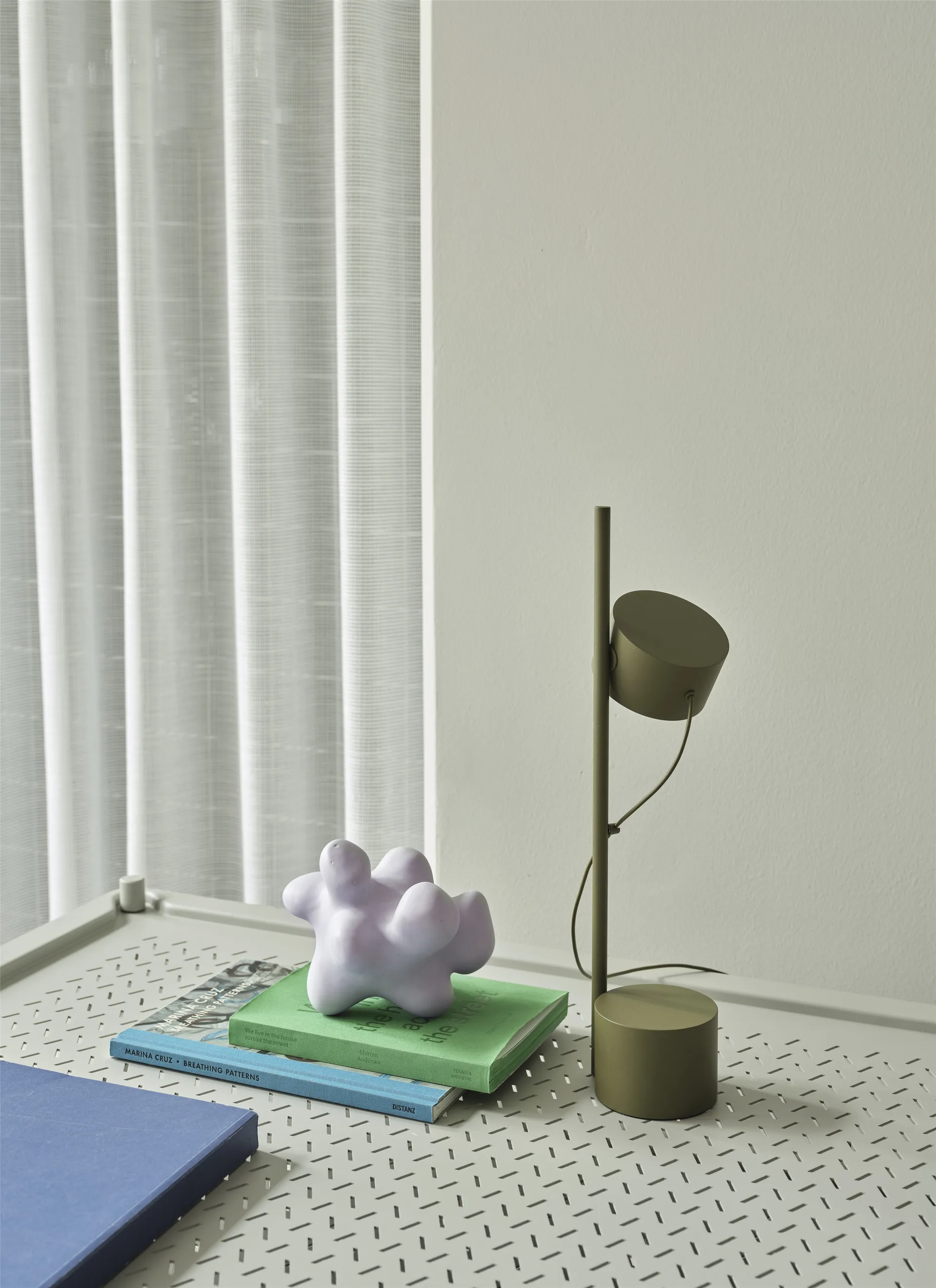 Lampe de table Post, Brown-green Muuto