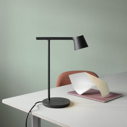 Lampe de table Tip - noir - Muuto