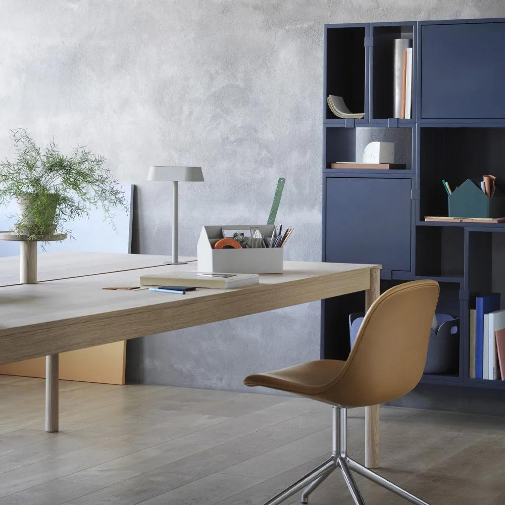 Module de table Linear System End Module, Black-Oak 142x120 cm Muuto