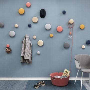 Patère The Dots jaune moutarde - moyen - Muuto