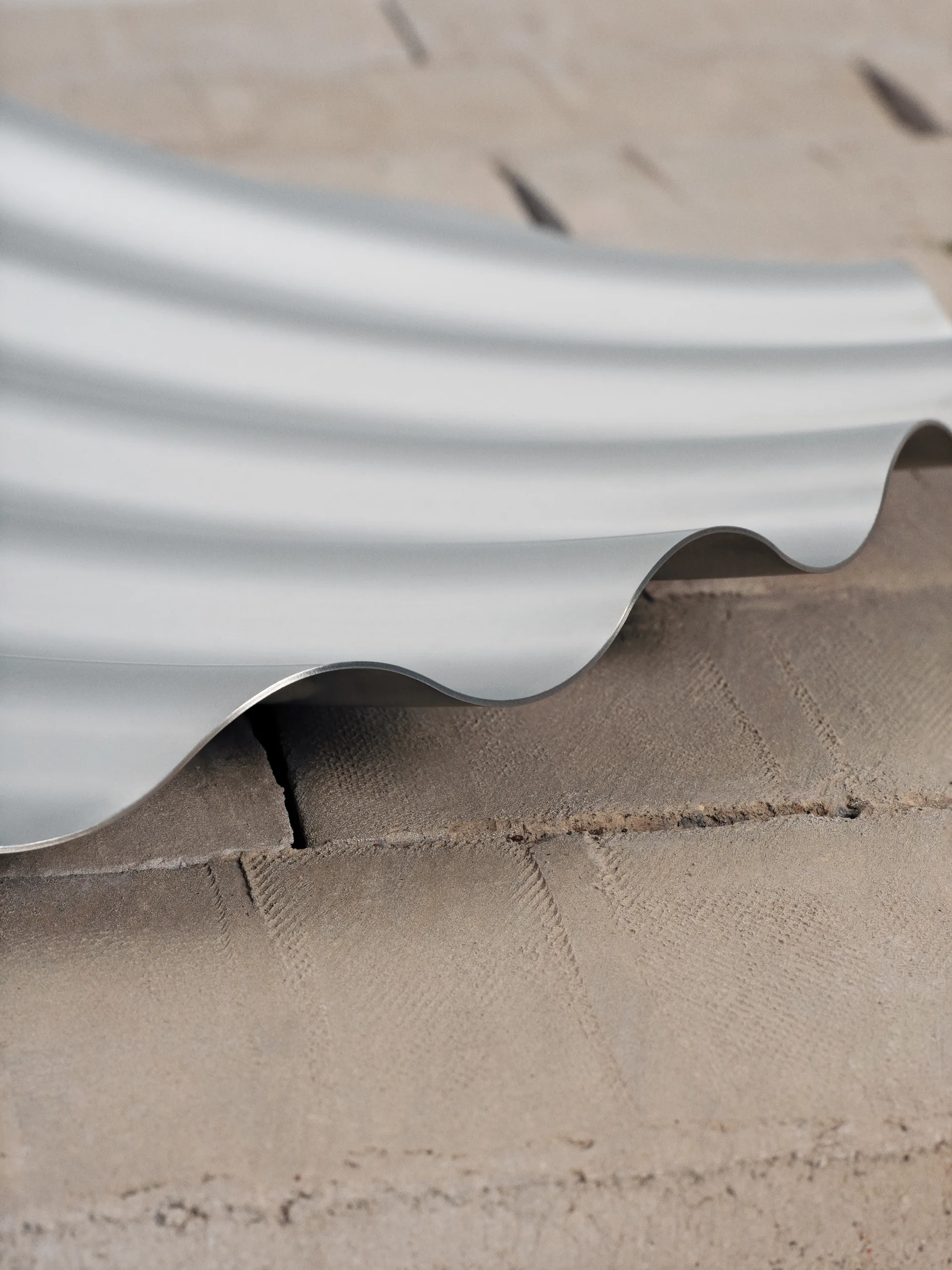 Plateau Wave Ø50 cm, Acier inoxydable Muuto