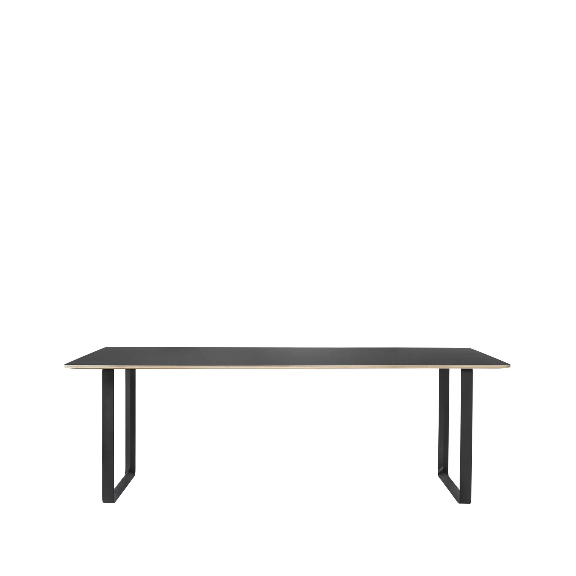 Table à manger 70/70 225x90 cm, Black linoleum-Plywood-Black
​ Muuto