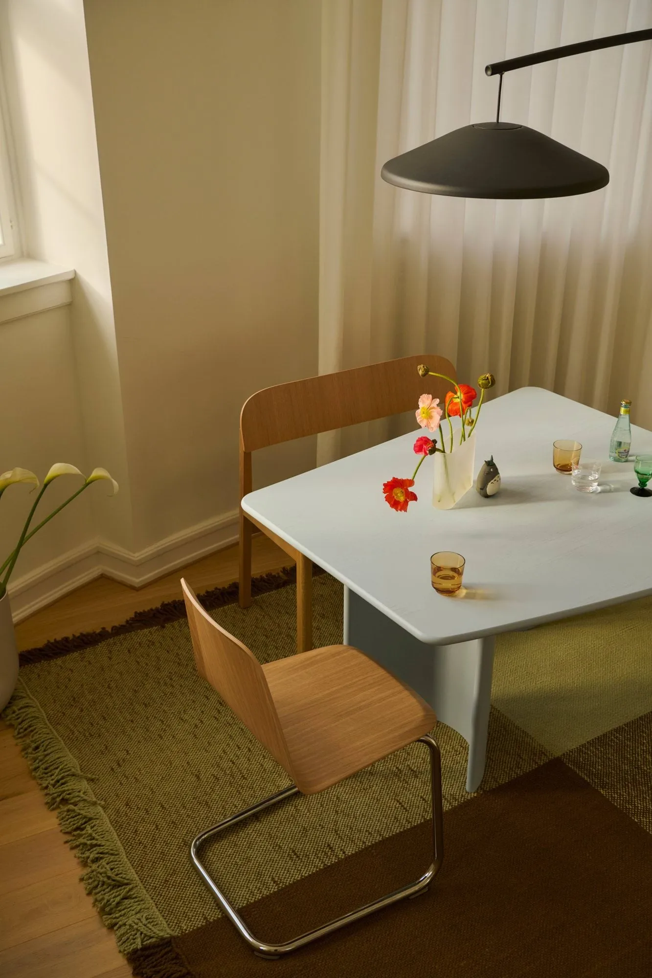 Table à manger Re-norm, Bleu clair, 130x120 cm Muuto