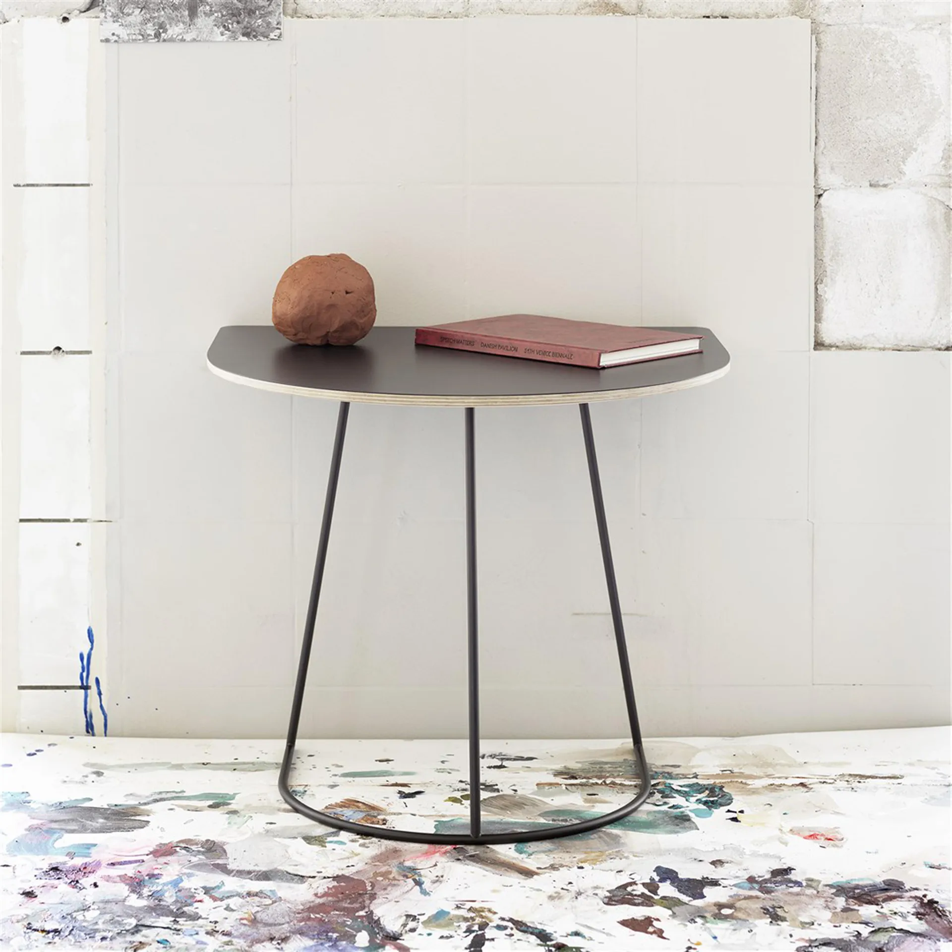 Table basse Airy Half Size, noir Muuto