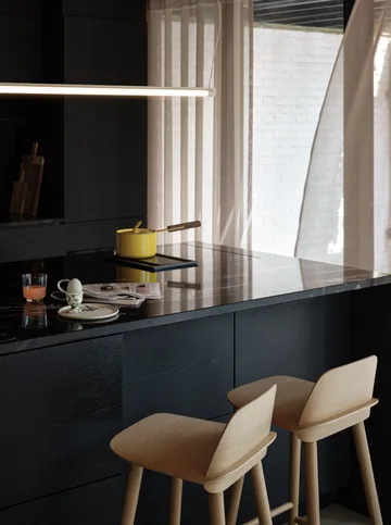 Tabouret de bar 65 cm Nerd - chêne - Muuto