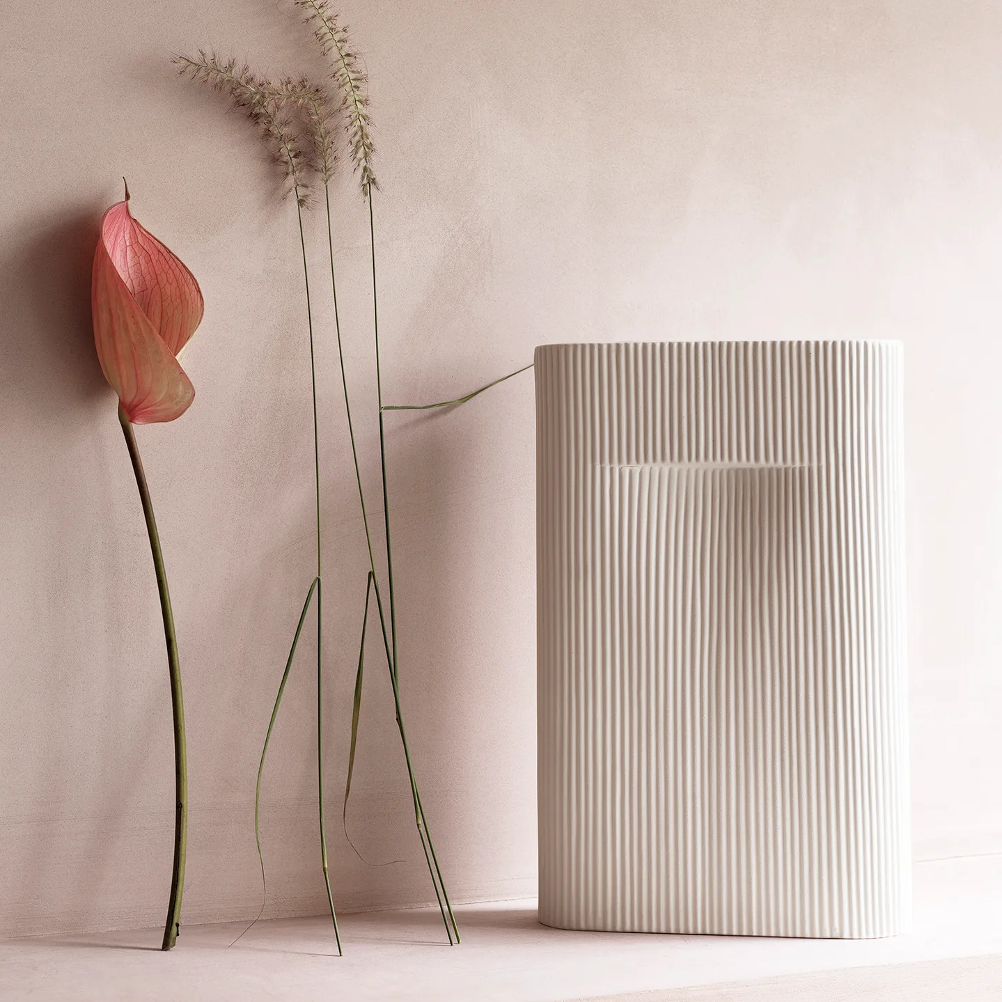 Vase Ridge 35cm, Off white Muuto
