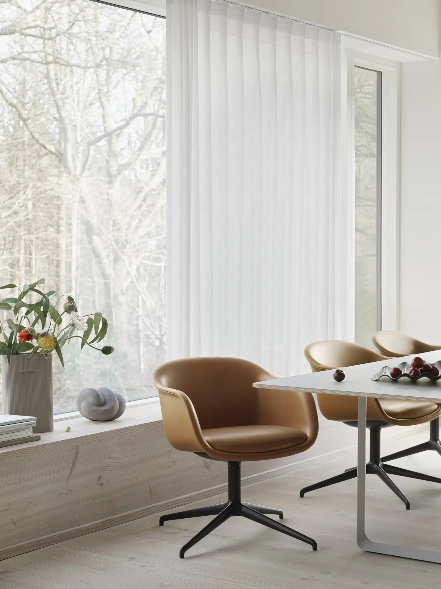 Vase Ridge vas verre gelé 16,5 cm, Orange clair Muuto