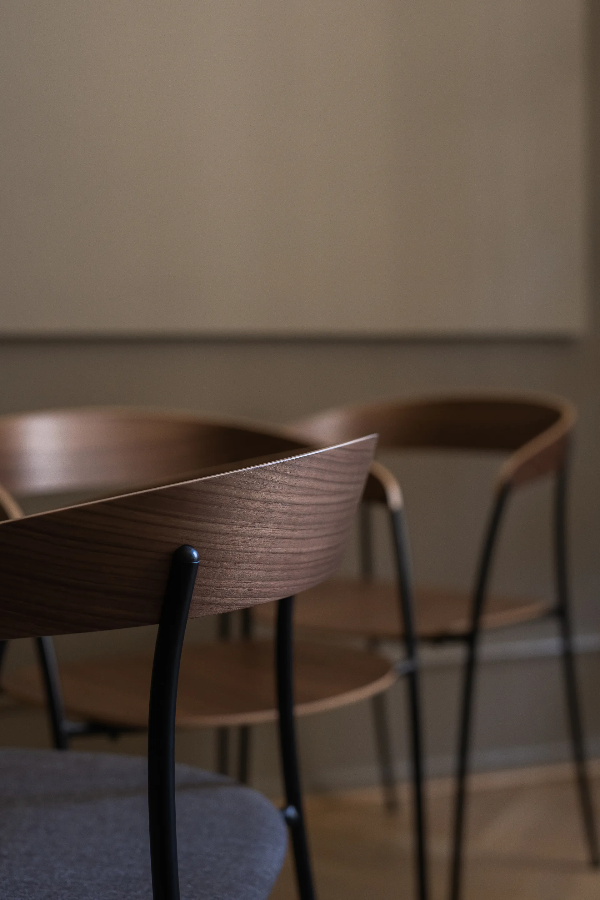 Fauteuil Missing, Noyer New Works