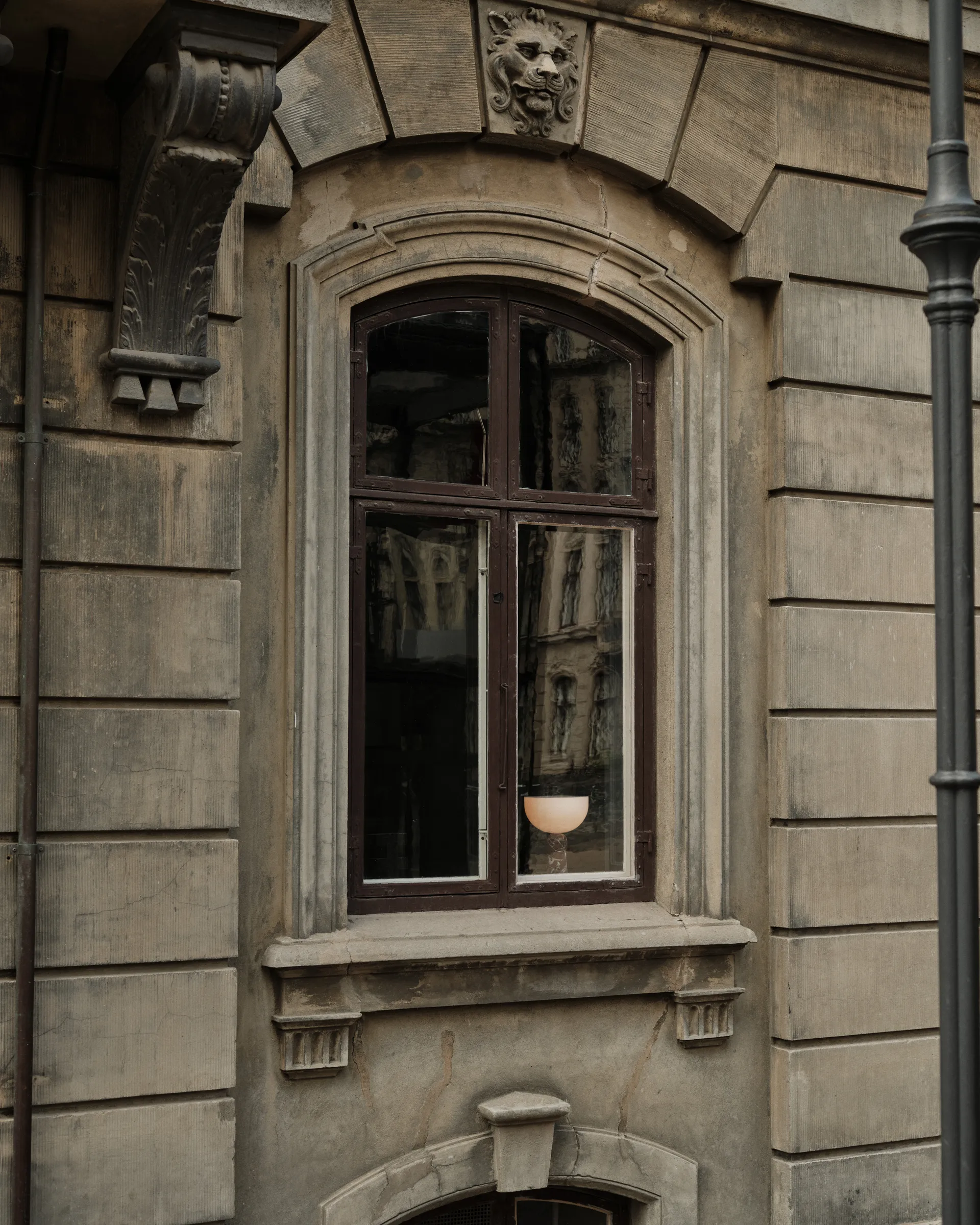 Lampe de table Kizu small, Rosso Levanto New Works