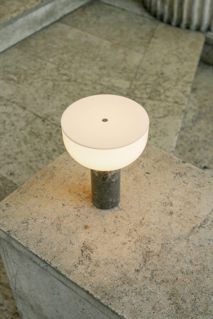 Lampe de table portable Kizu - Gris du marais - New Works