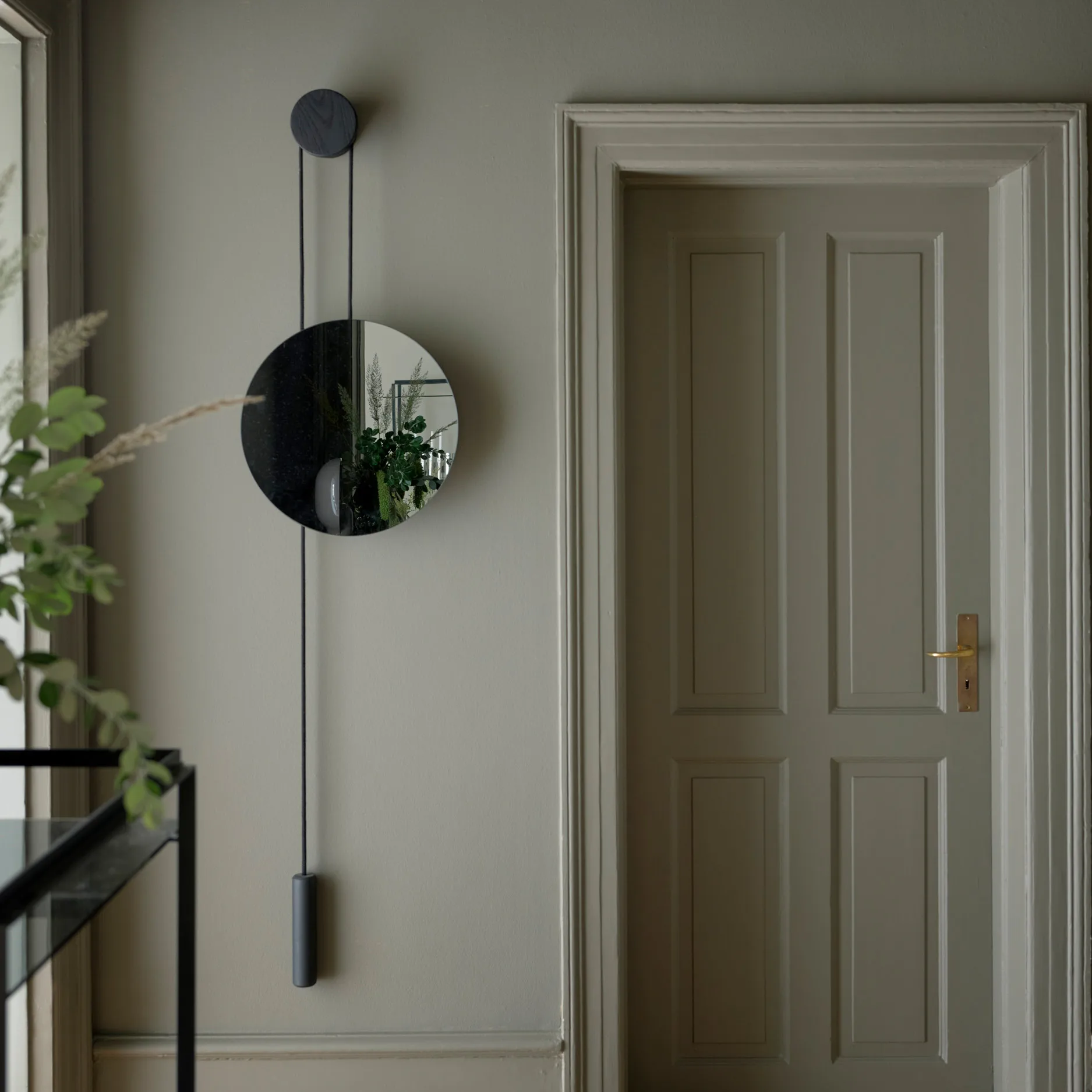 Miroir Rise and Shine, Burned oak-steel weight New Works