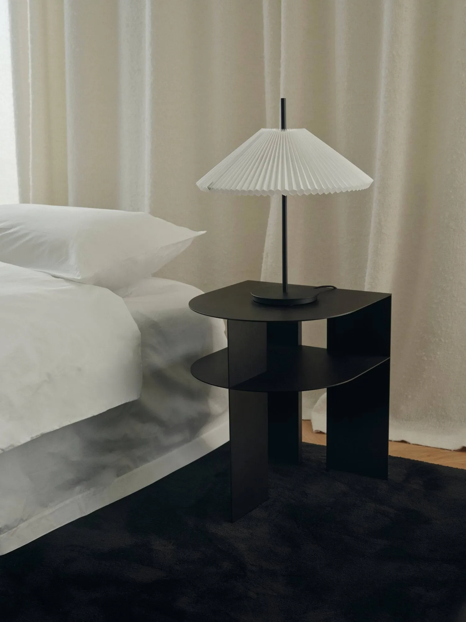 Nebra lampe de table, White (blanc) New Works
