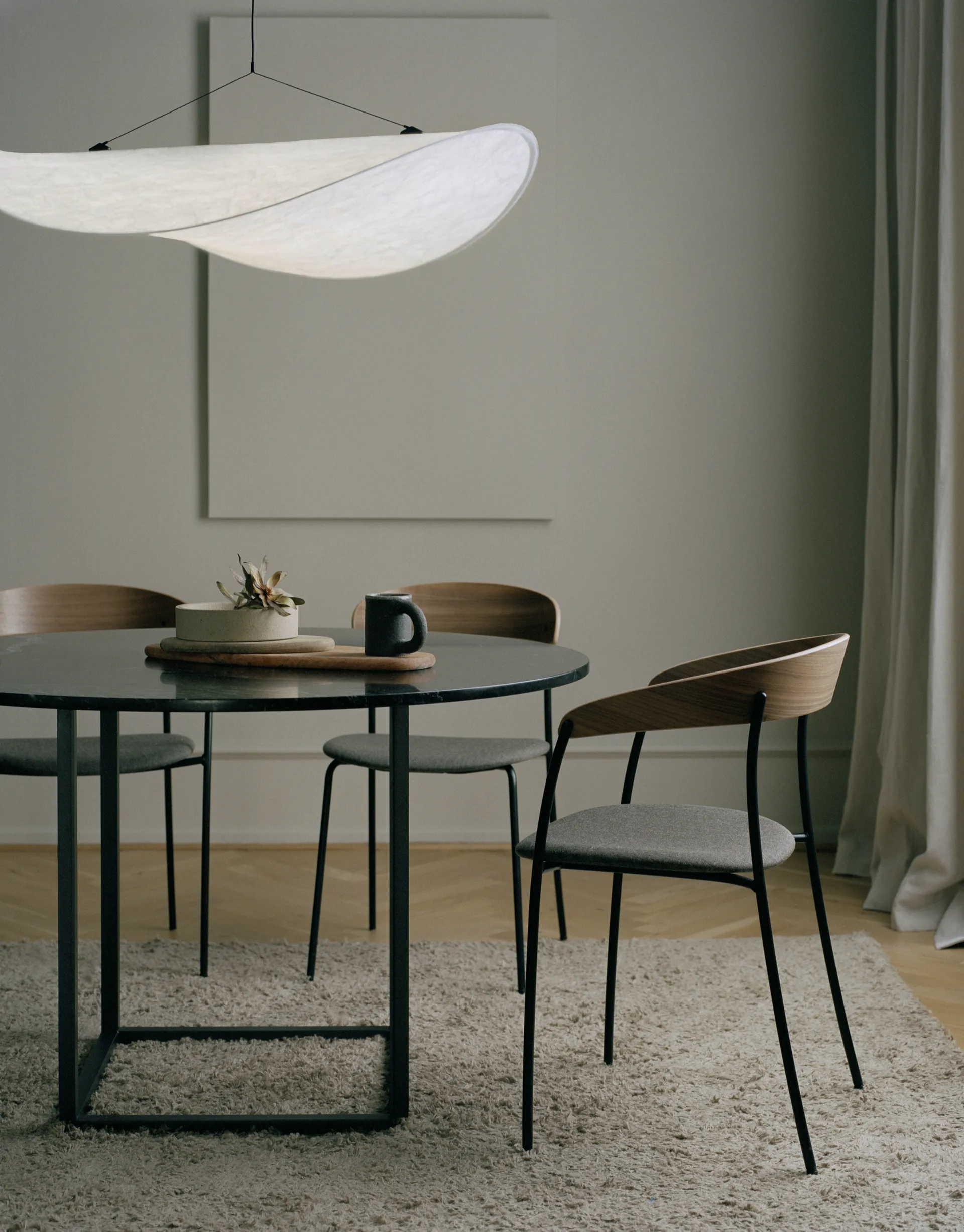 Tense Pendule, White, Ø120 New Works