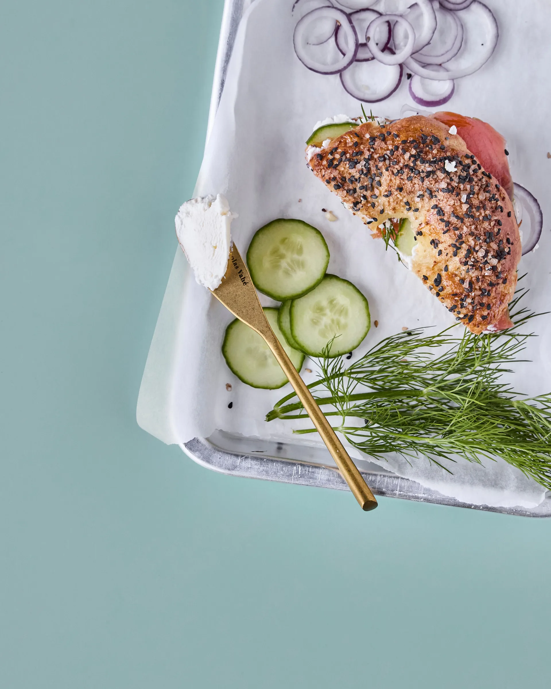 Couteau à beurre Nicolas Vahé, lot de 4, Finition dorée antique Nicolas Vahé