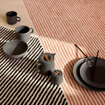 Assiette Lines Ø27 cm - Gris foncé - NJRD