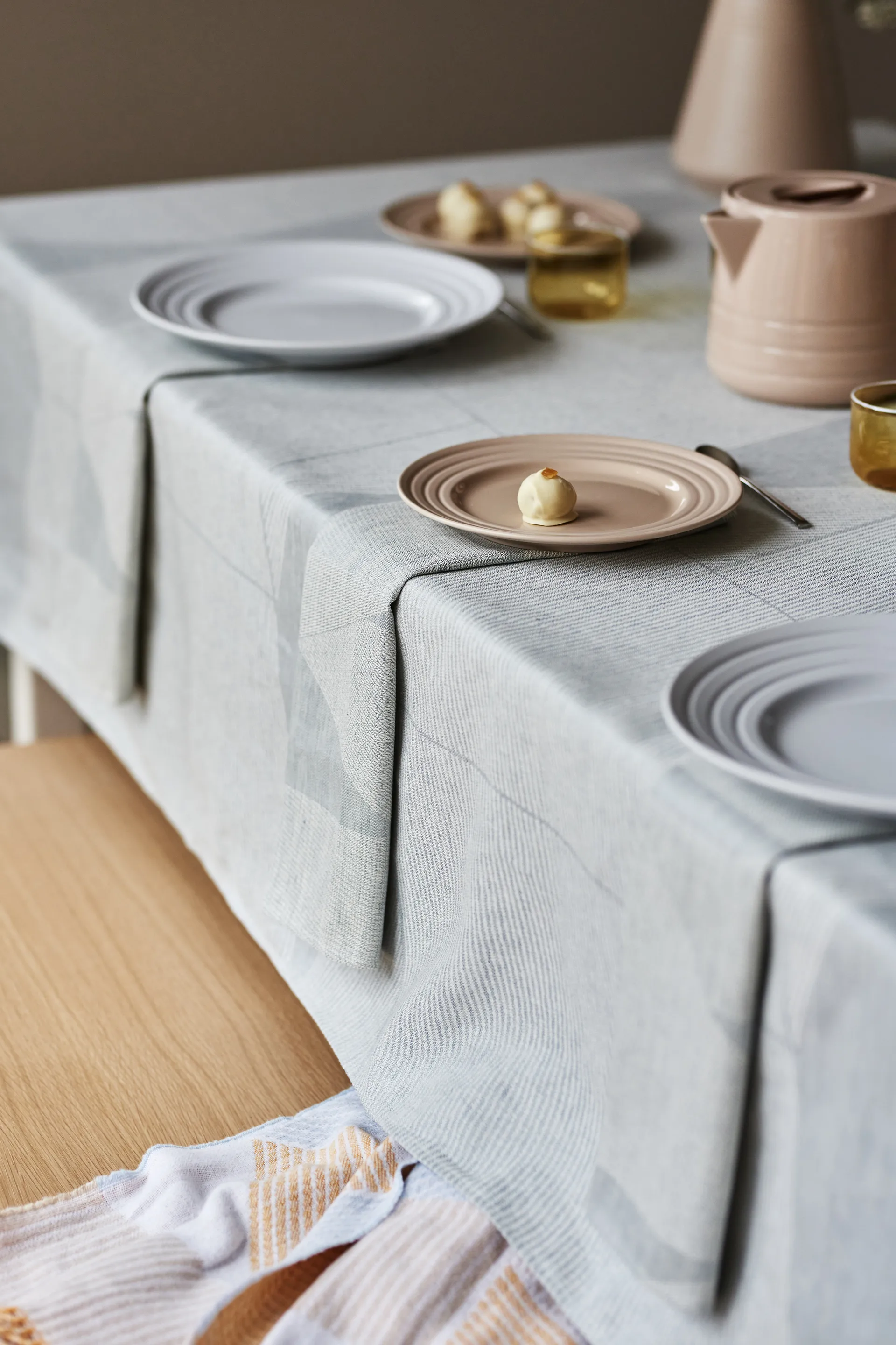 Nappe Geometric 147x250 cm, Bleu-blanc NJRD