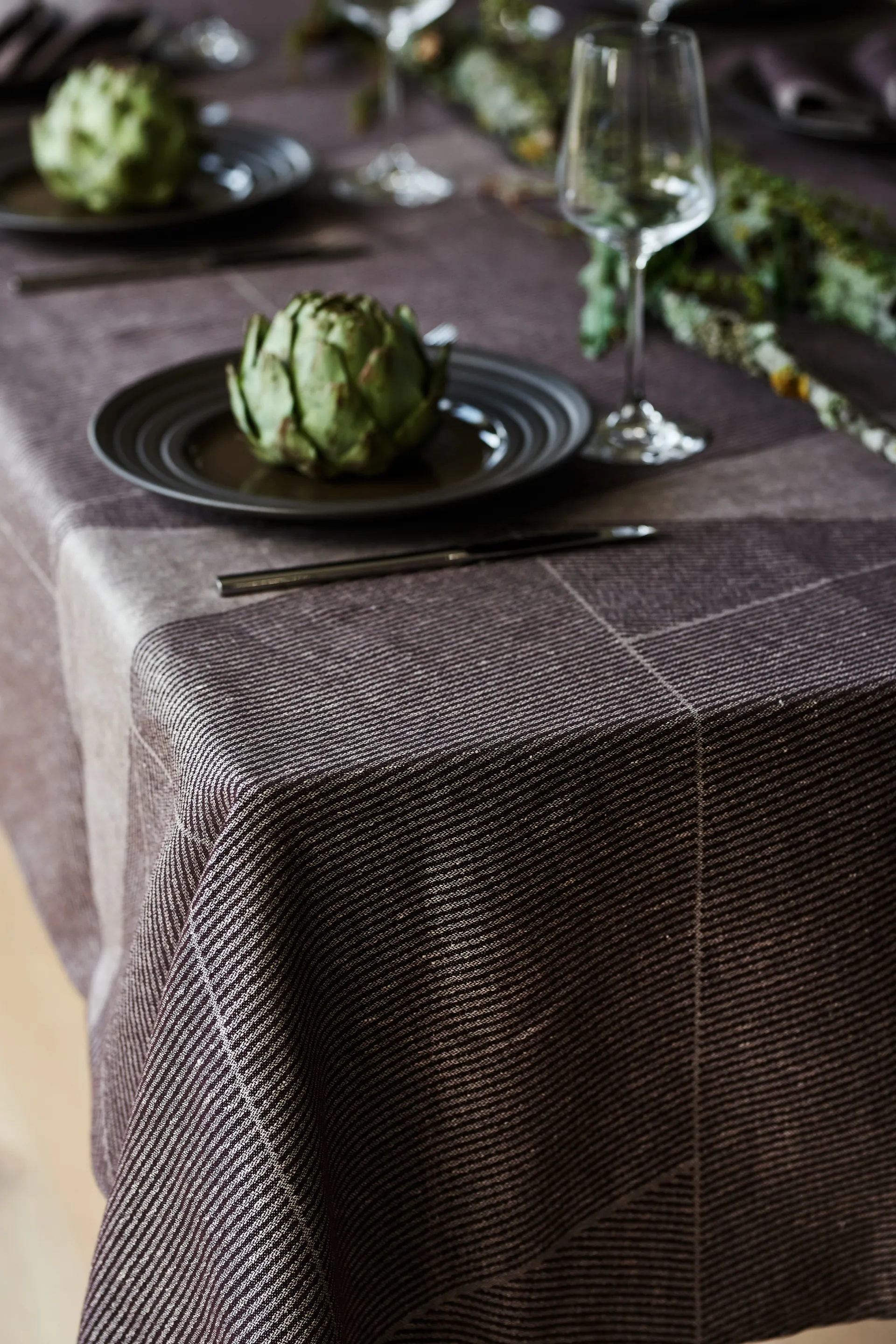 Nappe Geometric 147x250 cm, Marron-blanc NJRD