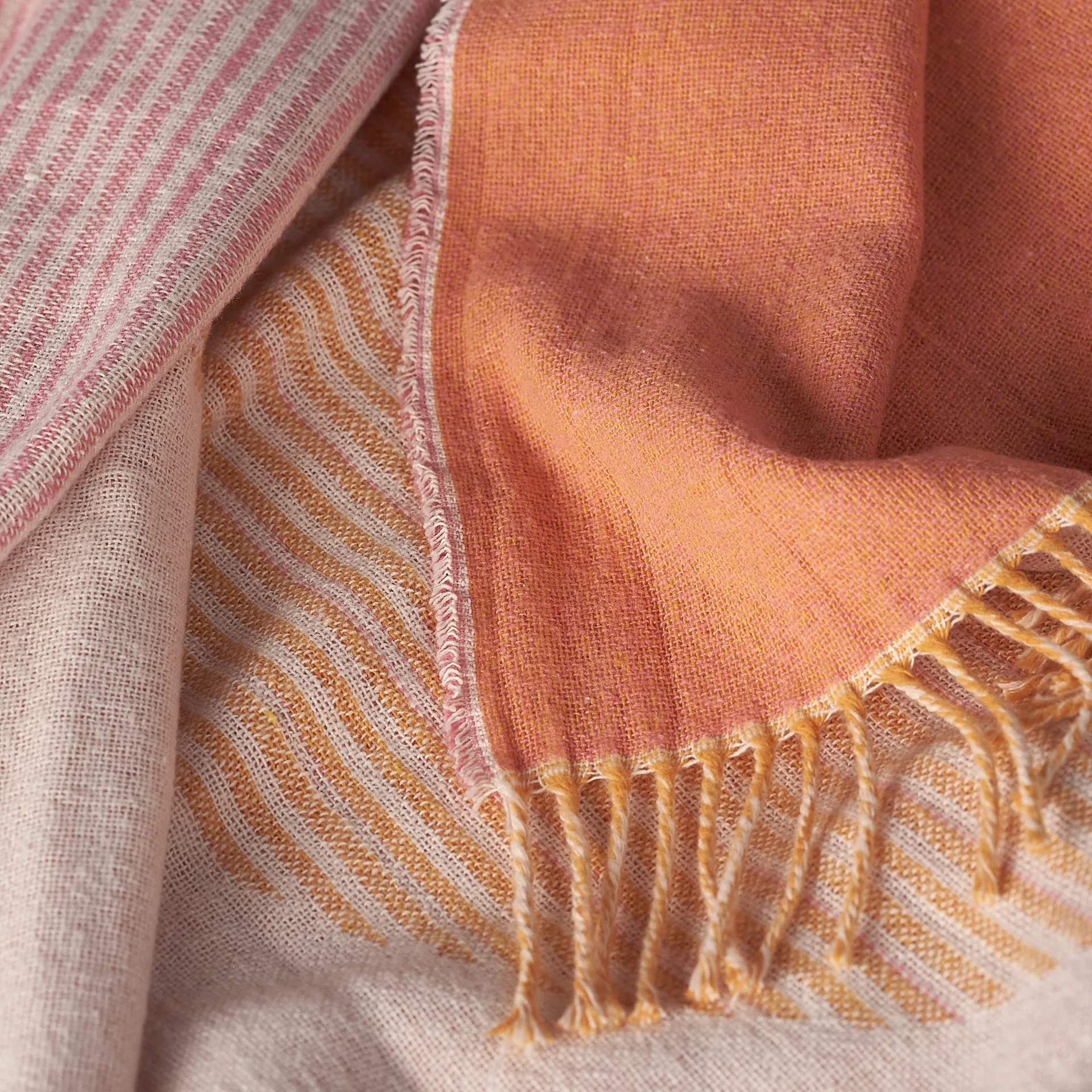 Plaid en coton Circles 130x185 cm, Blanc nature NJRD