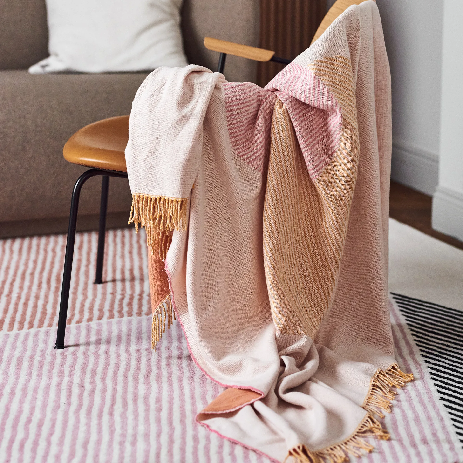 Plaid en coton Circles 130x185 cm, Blanc nature NJRD