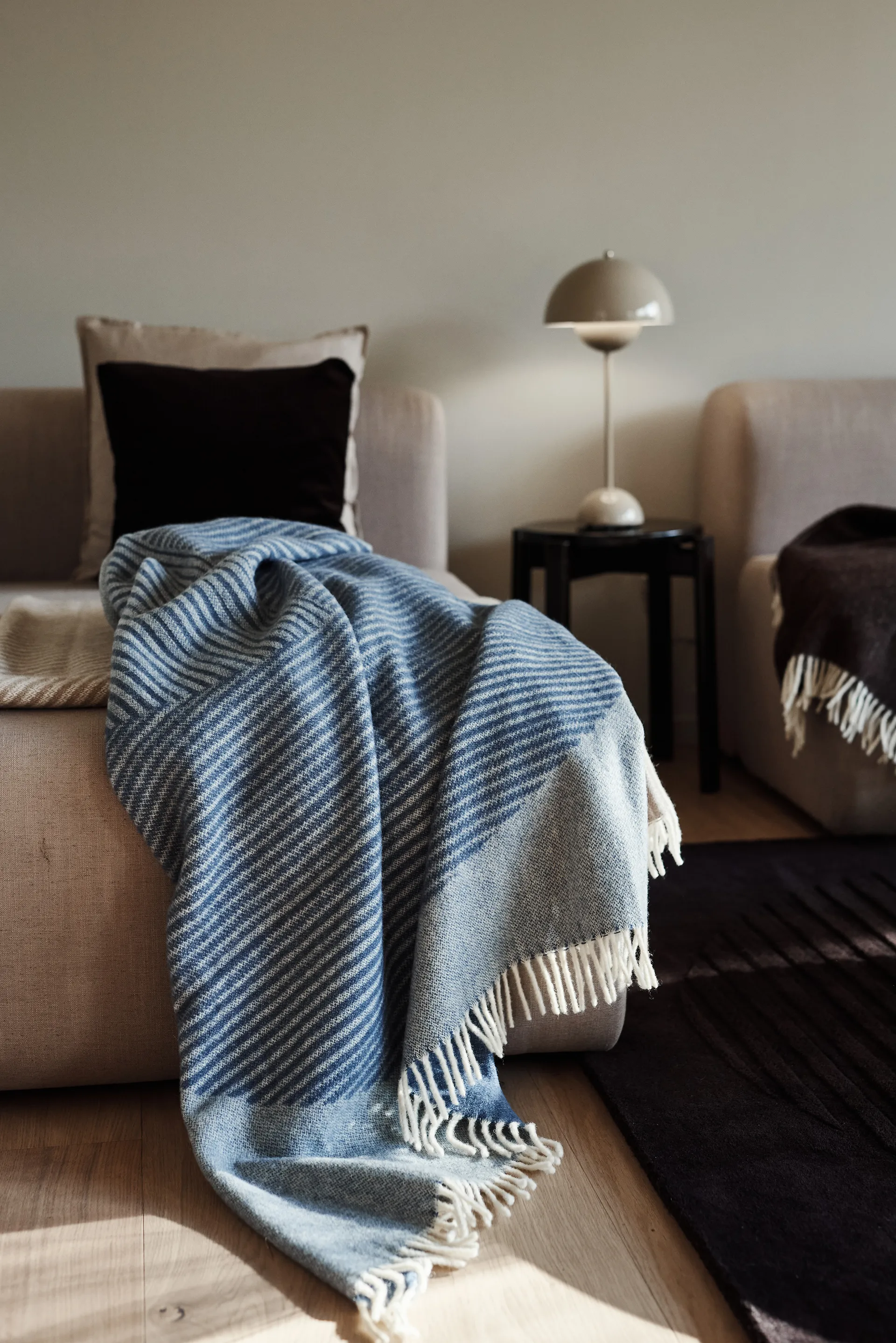 Plaid en laine Circles 130x185 cm, Bleu NJRD