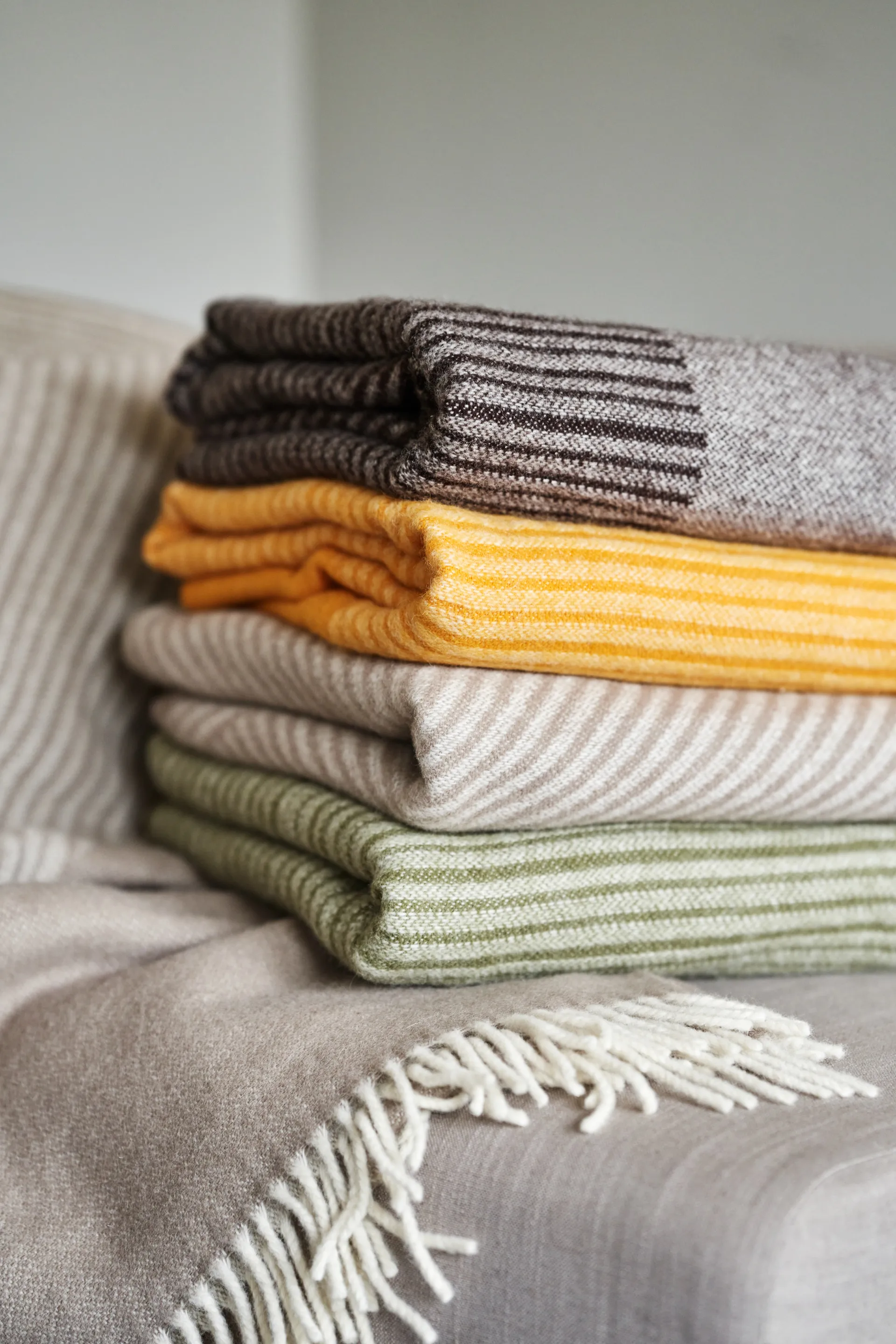 Plaid en laine Stripes 130x185 cm, Beige NJRD