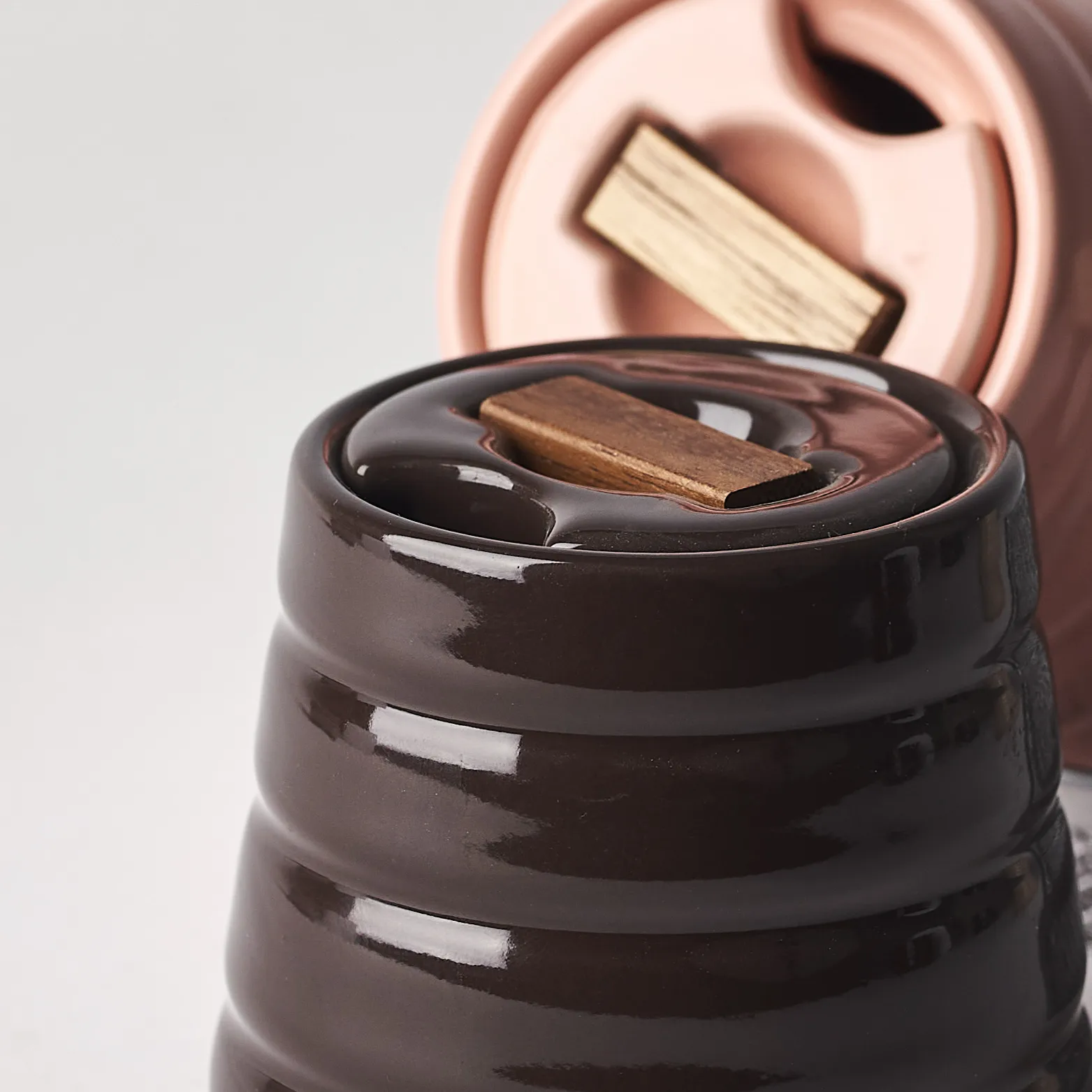 Sucrier Lines, Marron NJRD