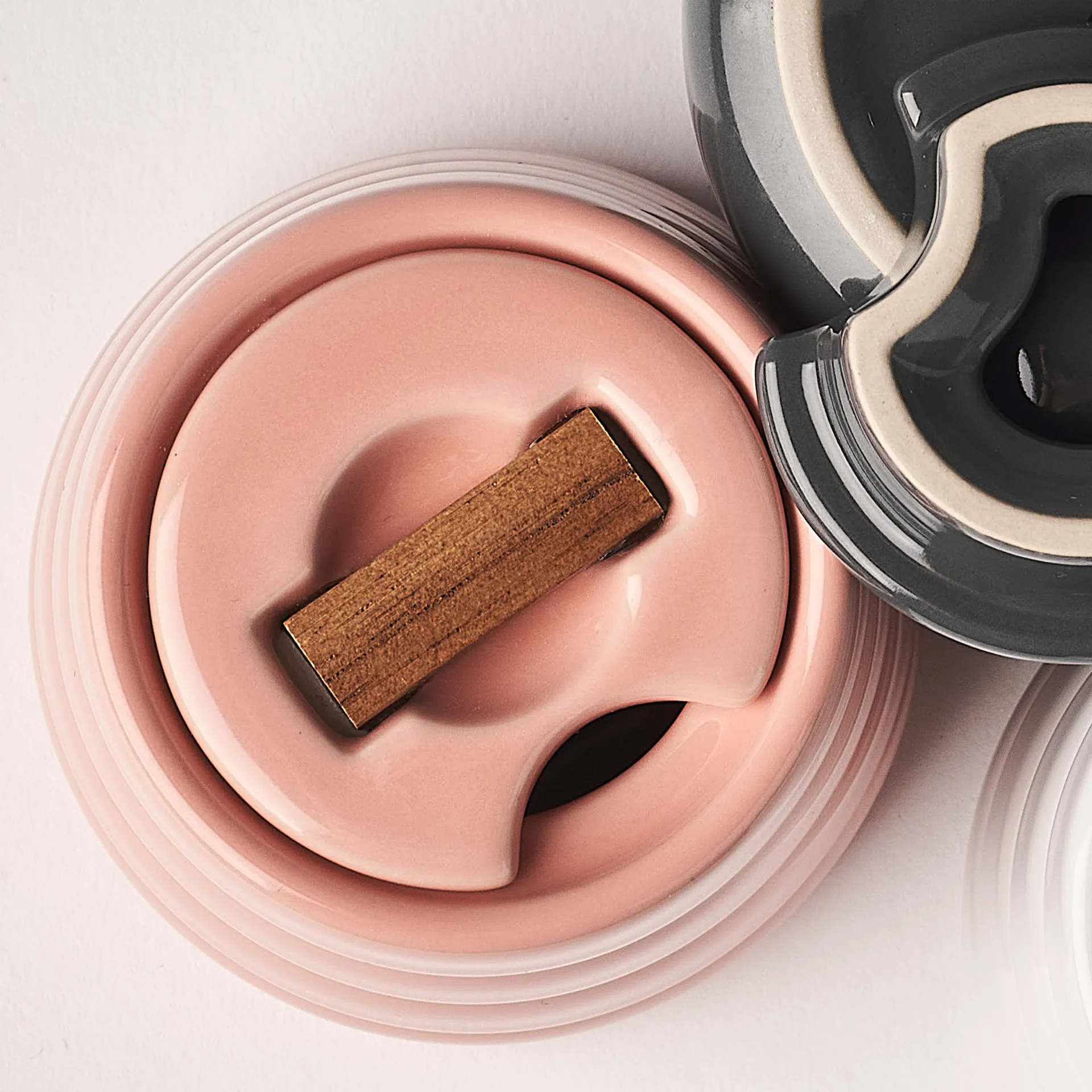 Sucrier Lines, Rose NJRD