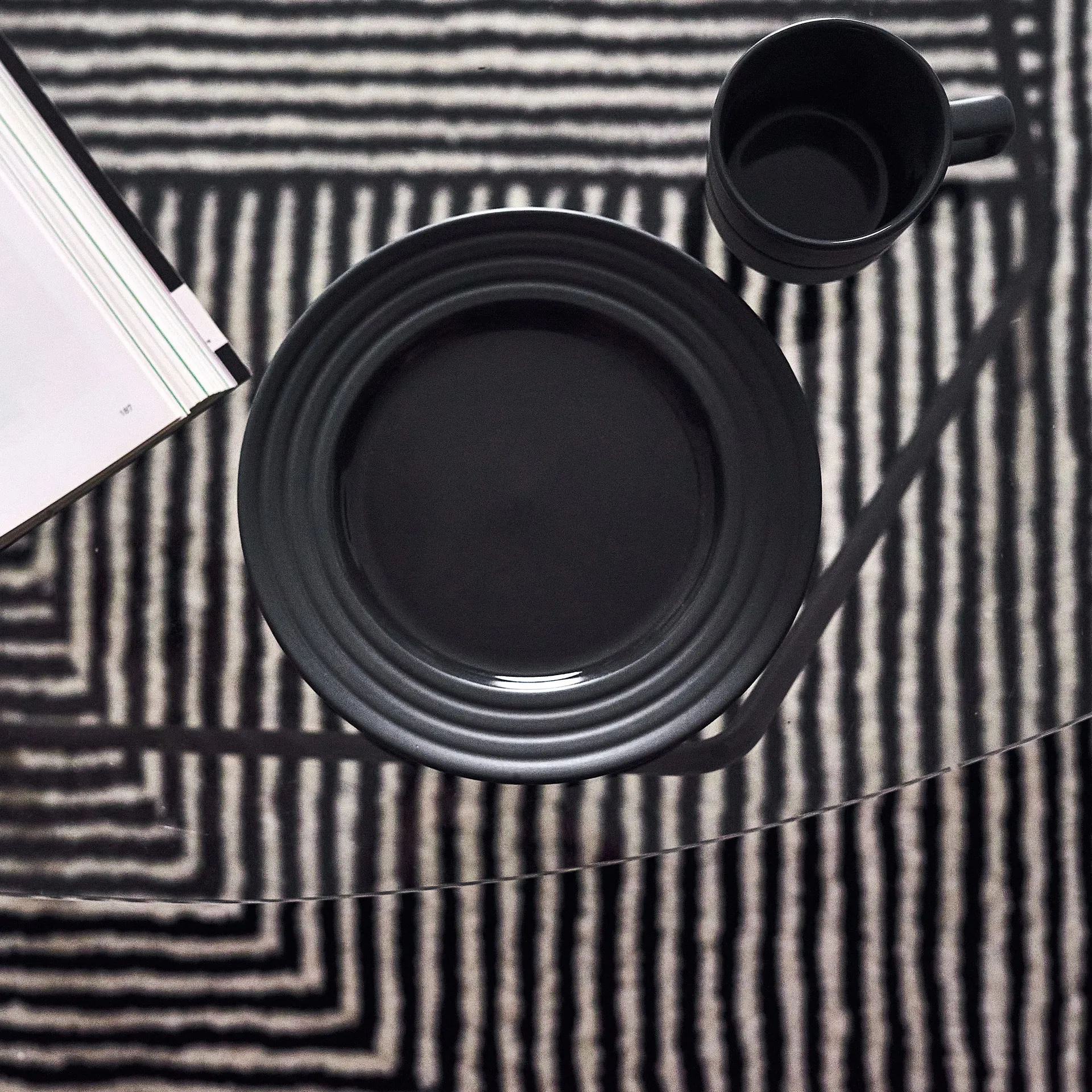 Tapis en laine Circles blanc nature, 200x300 cm NJRD