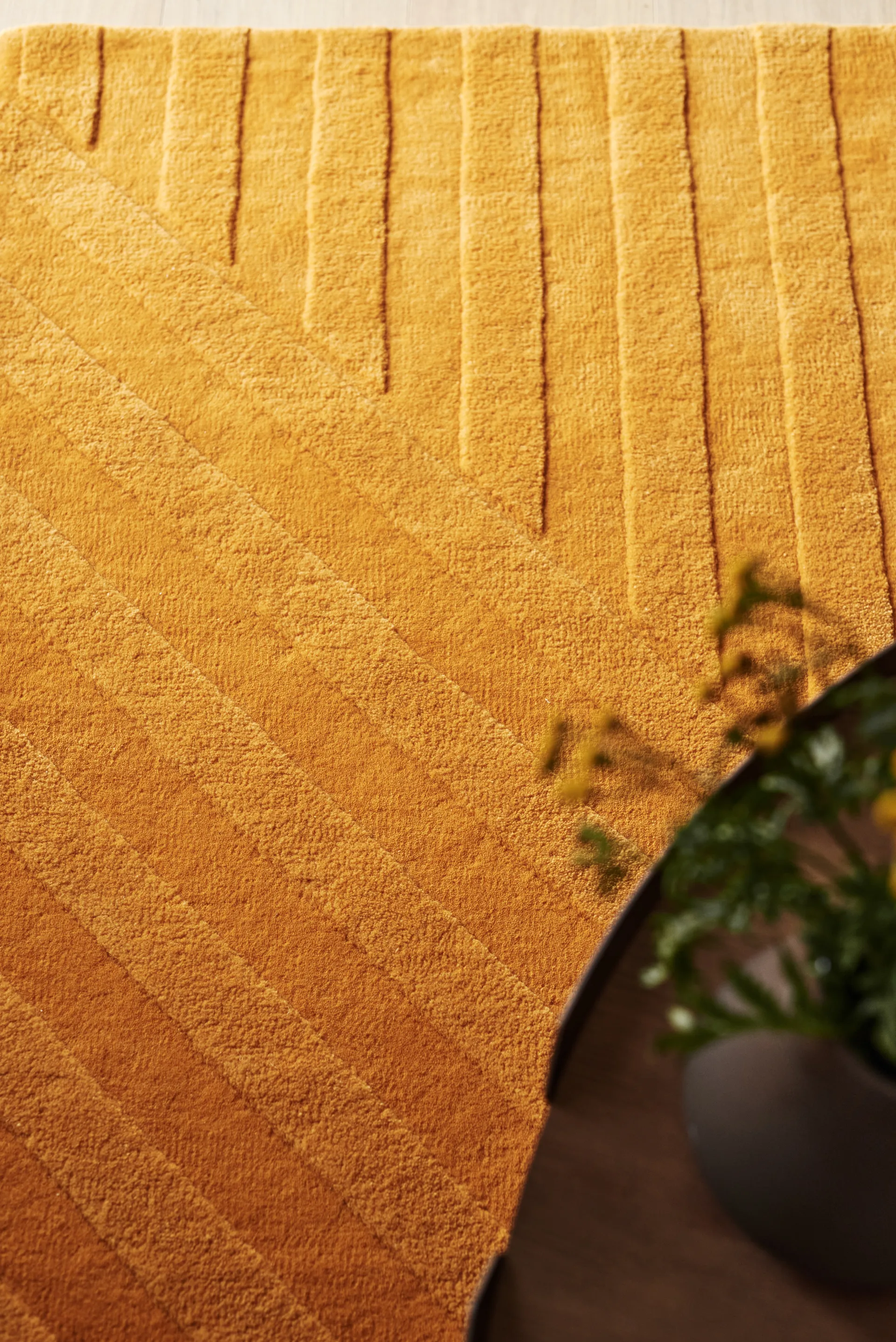 Tapis en laine Levels stripes jaune, 200x300 cm NJRD