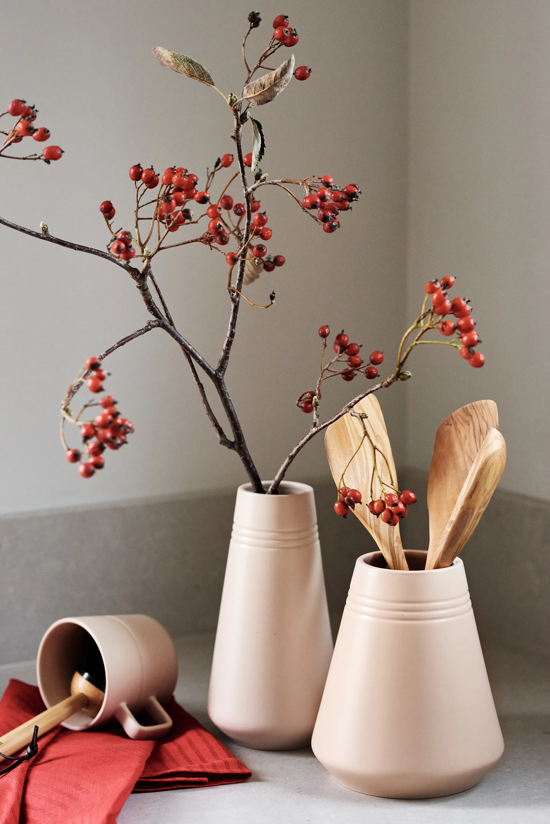 Vase Lines 22 cm, Beige NJRD