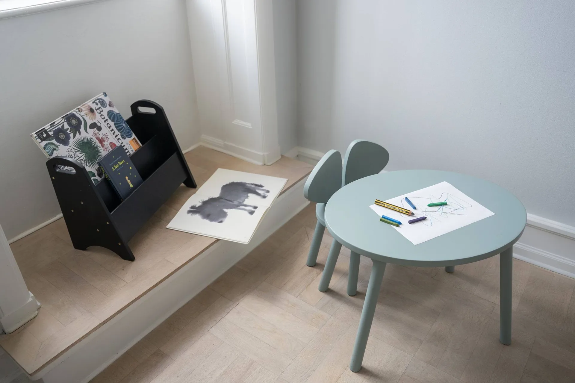 Chaise d'enfant Mouse Chair, Olive green Nofred