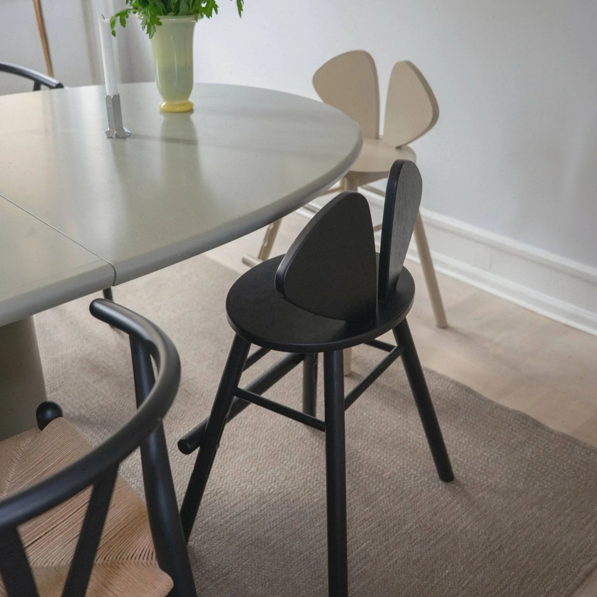 Chaise Mouse Chair Junior, Noir Nofred