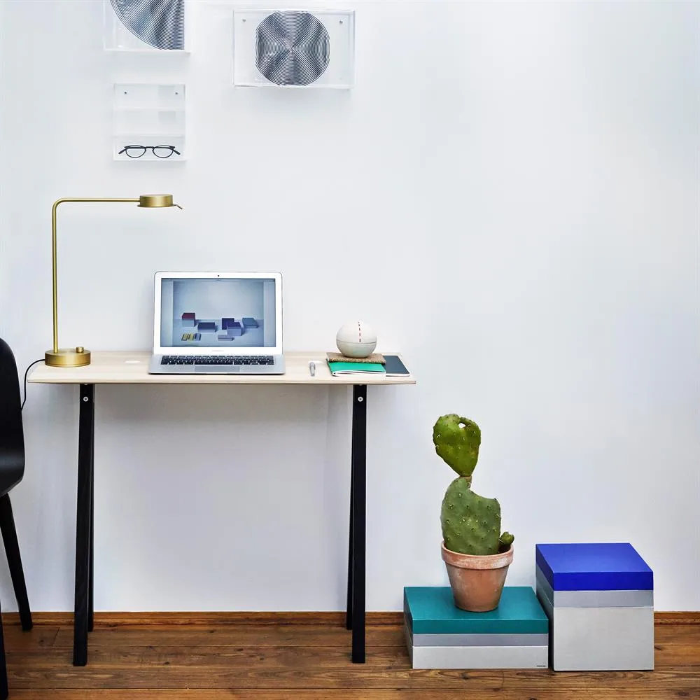 Console 2-Dots, frêne-noir Nomess Copenhagen