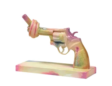 Acne for Peace sculpture 40 cm - Multi - Non Violence