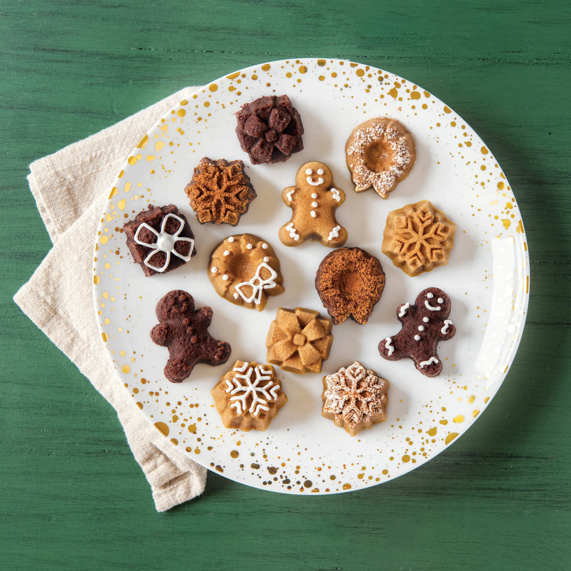 Moule à gâteau Nordic Ware Holiday Tea Cake, Silver Nordic Ware