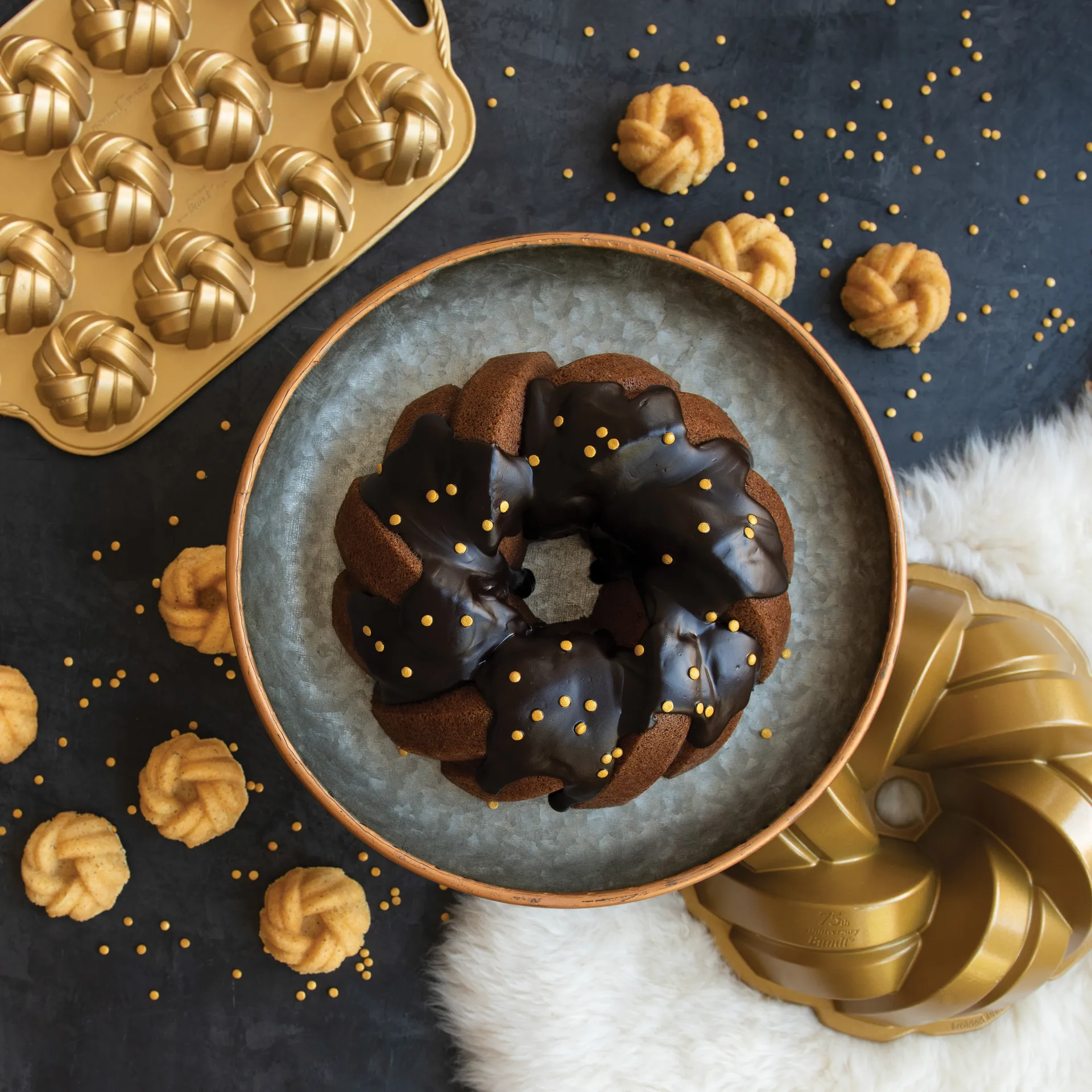 Nordic Ware 75th Anniversary moule à gâteau bundt tressé, 0,72 L mini Nordic Ware