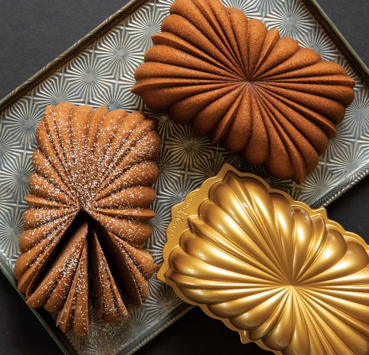 Moule à Gâteau Cannele Copper Top 24 Cm - Revêtement Antiadhésif Premium, Idéal Savarin Et Gâteaux