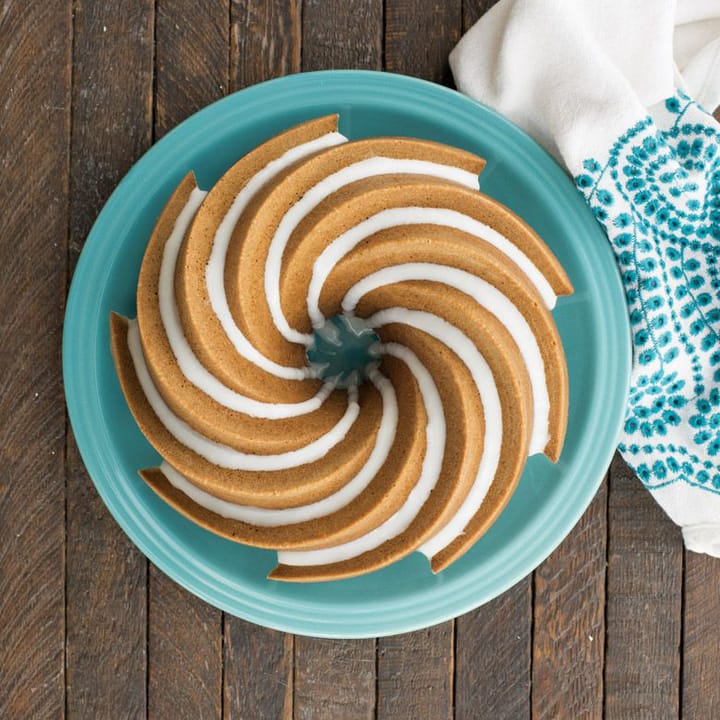 Nordic Ware Heritage moule à gâteau bundt argent, 2,4 L Nordic Ware