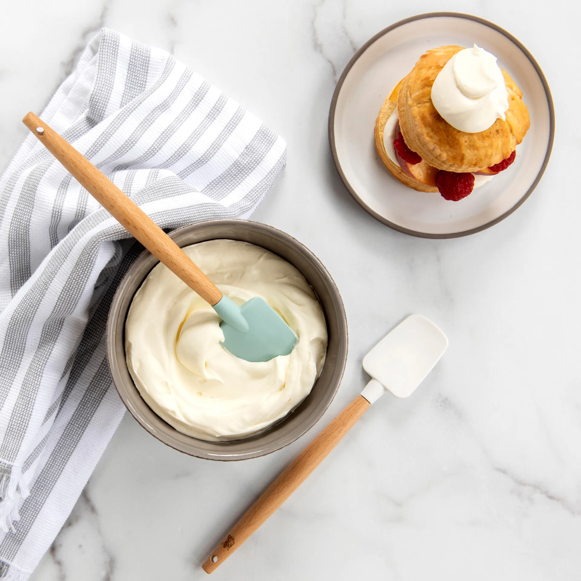 Nordic Ware mini maryse en bois de hêtre lot de 2, Blanc, bleu Nordic Ware