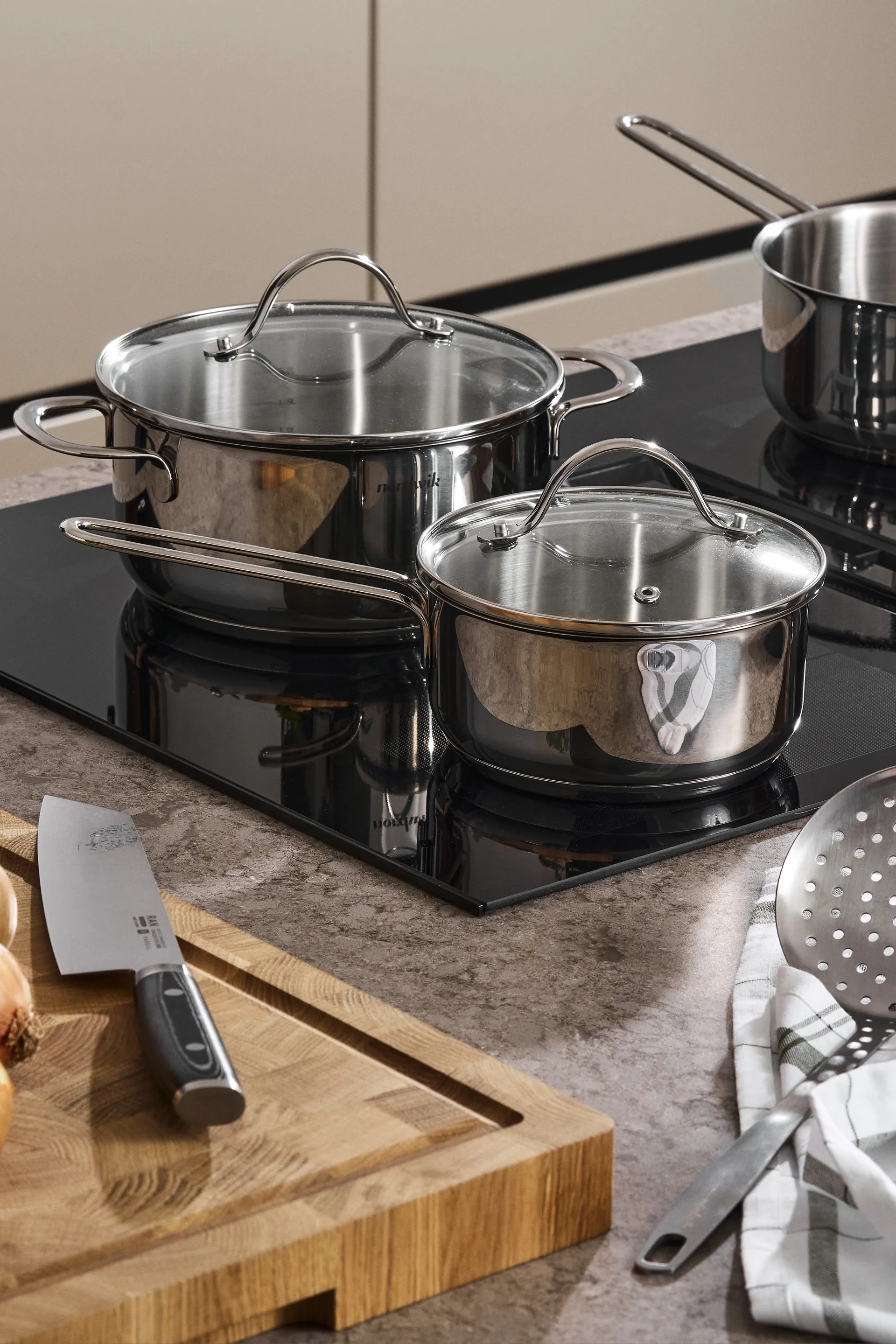 Casserole Nordwik avec couvercle en verre 1,3 litre, Acier inoxydable Nordwik