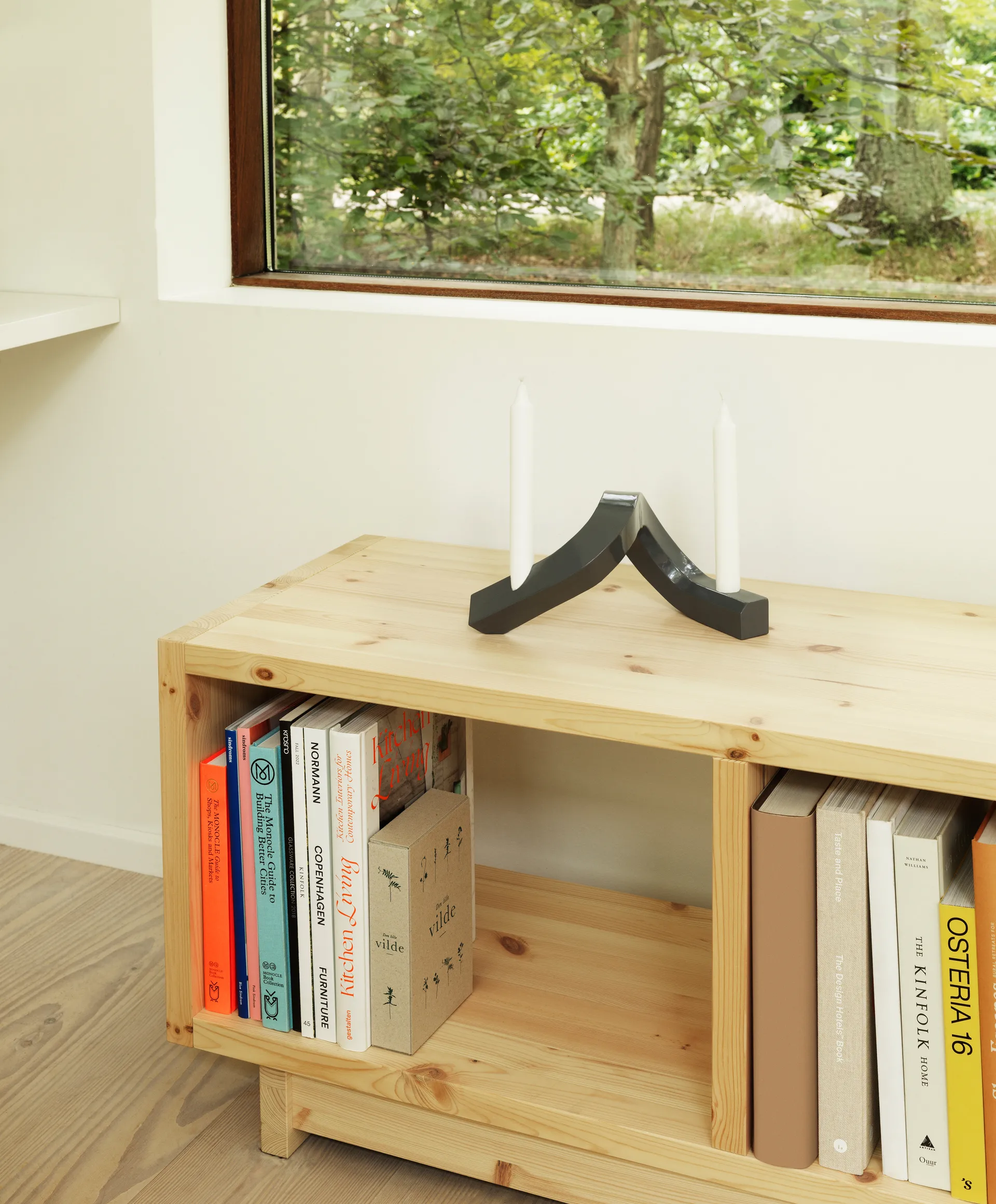 Bougeoir Crooked 2, Grey Normann Copenhagen