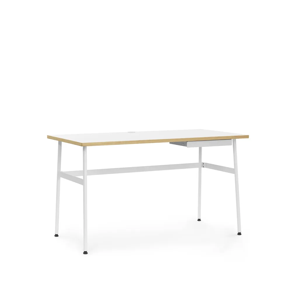 Bureau Journal, stratifié blanc, pieds en acier blanc et tiroir Normann Copenhagen