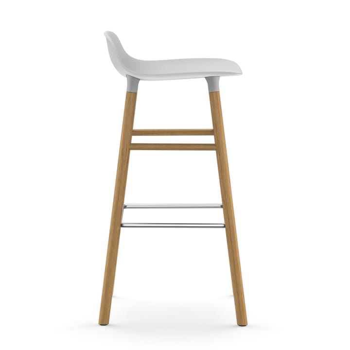 Chaise de bar Form Chair pieds en chêne - blanc - Normann Copenhagen