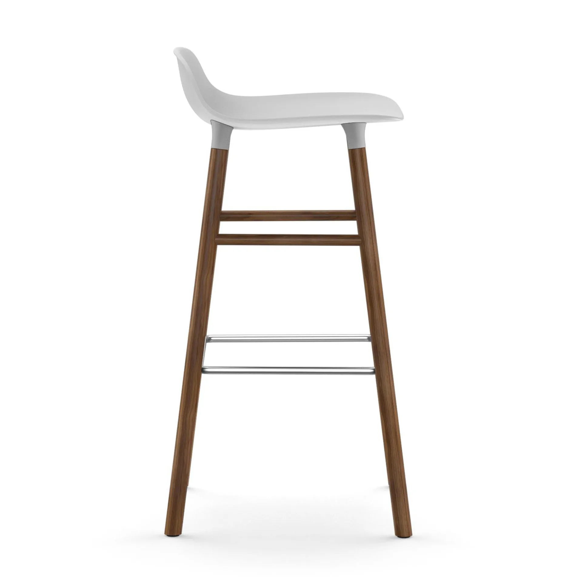 Chaise de bar Form Chair pieds en noyer, blanc Normann Copenhagen