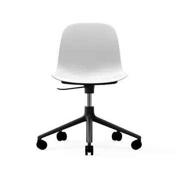 Chaise de bureau Form avec base pivotante, fauteuil de bureau 5W - blanc, aluminium noir, roulettes - Normann Copenhagen